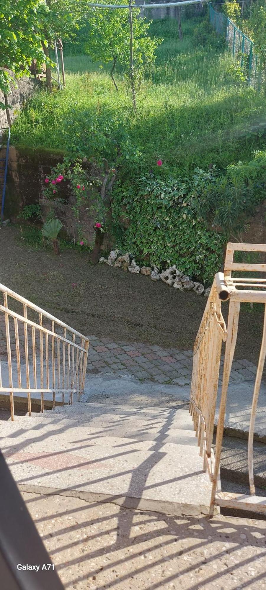 Mero House Κουτάισι Εξωτερικό φωτογραφία